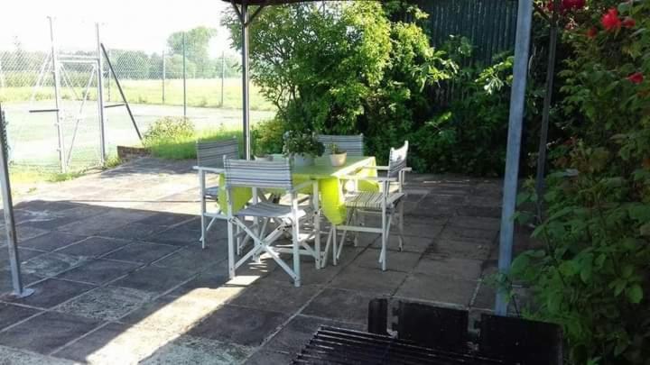 Villa Plumpton Barn à Ashford  Extérieur photo